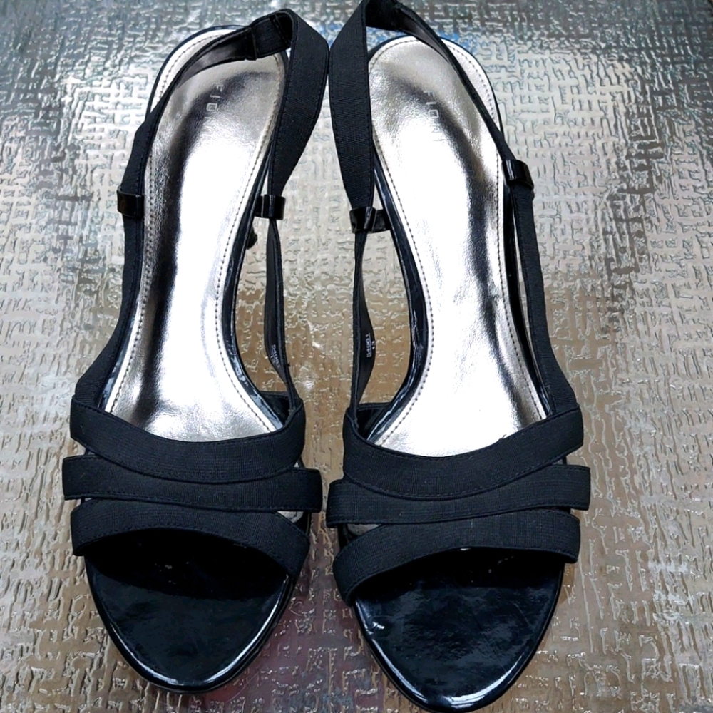 Fioni Black Dress sandals, 9.5 sz,